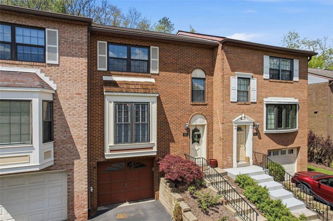 Property Photo: 642 Woodcrest Drive PA 15205