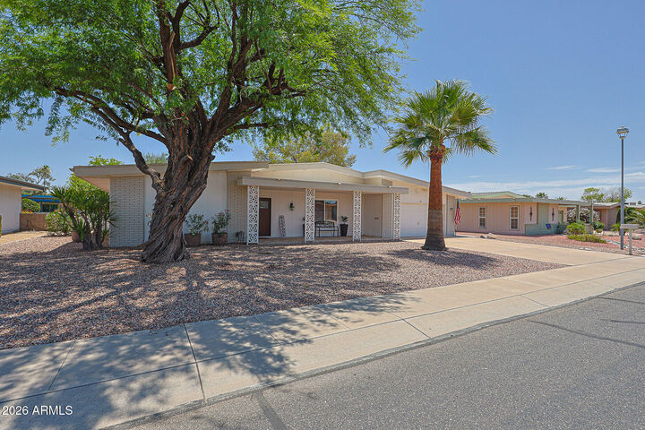 Property Photo: 10709 W Sequoia Drive AZ 85373