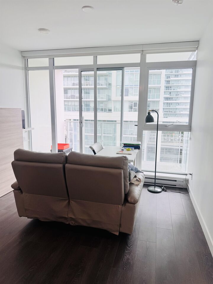 Property Photo:  652 Whiting Way 710  BC V3J 0K3 