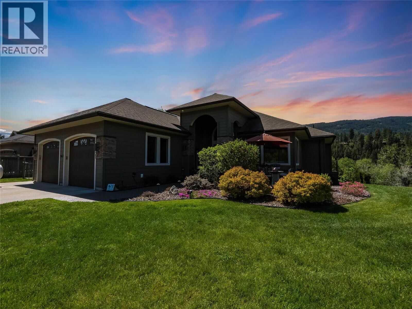 Property Photo:  943 Riverview Place Other  BC V1N 4L1 