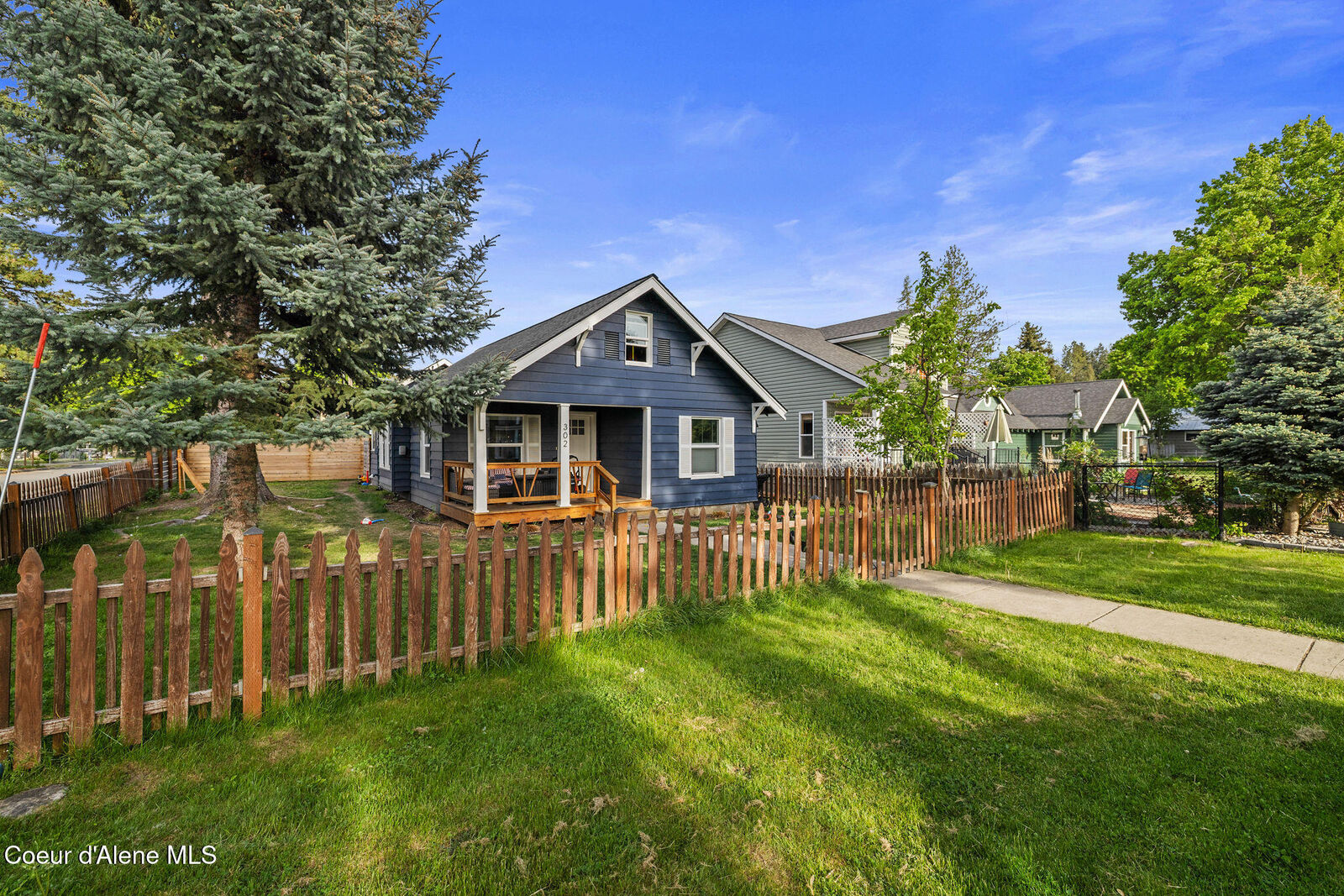 Property Photo: 302 S 16th St ID 83814