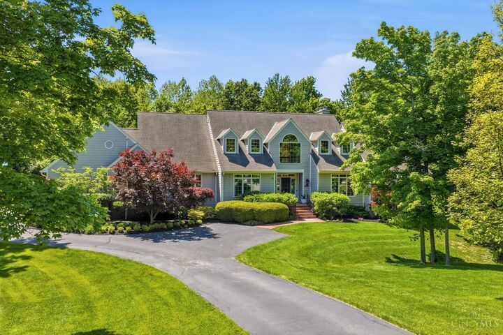 Property Photo:  6155 Hunters Trail  OH 45243 