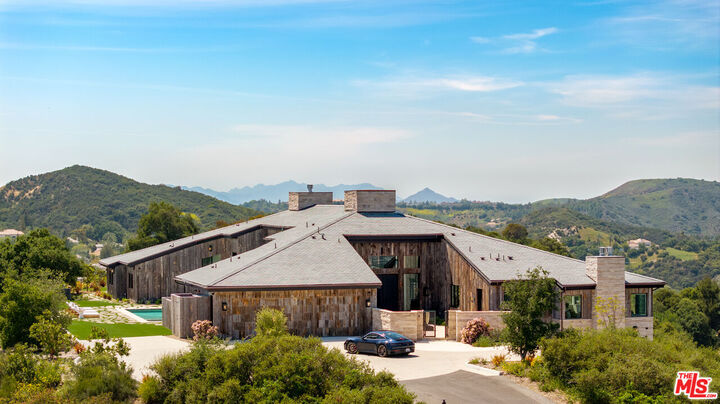 Property Photo:  3121 Old Topanga Canyon Rd  CA 90290 