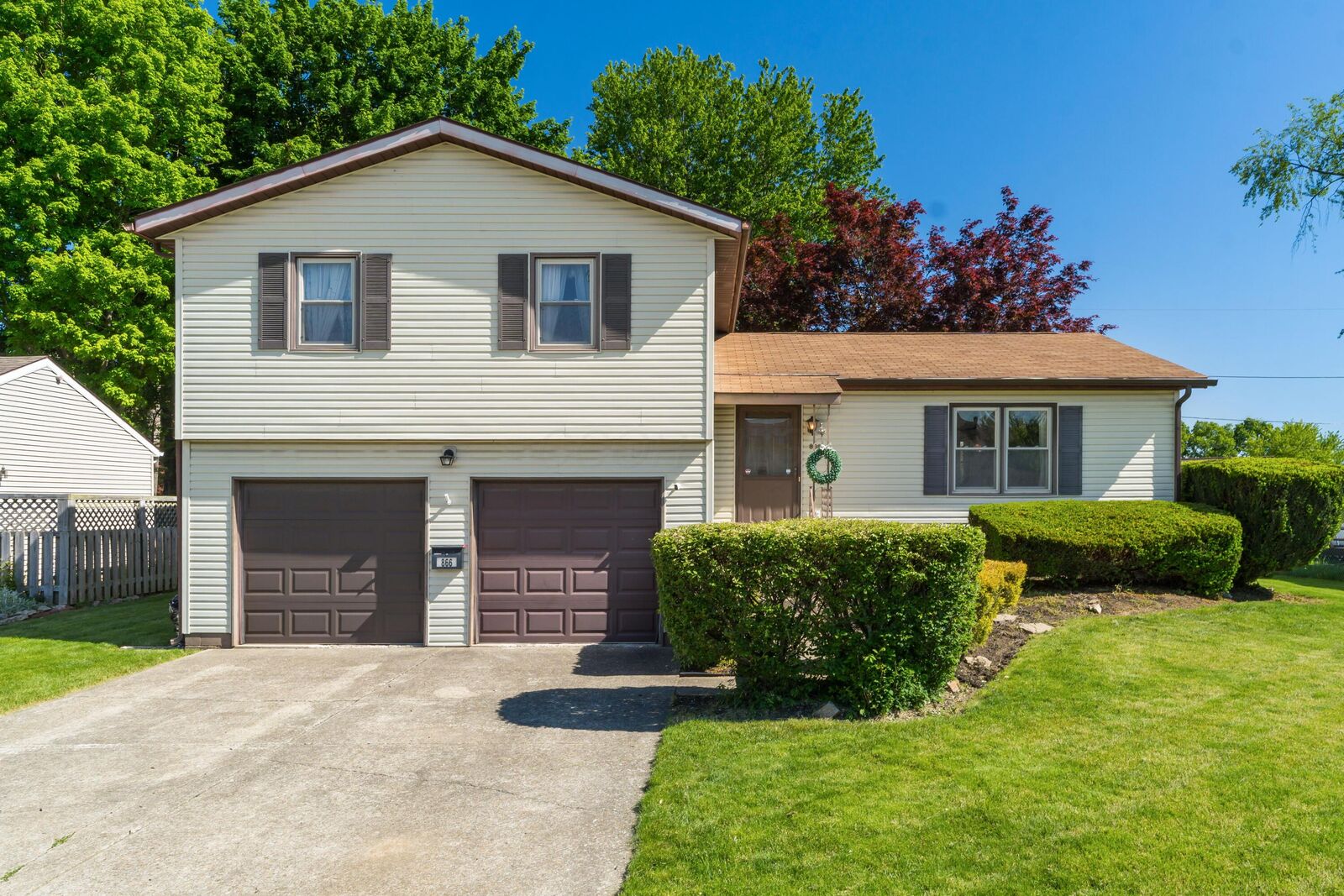 Property Photo:  866 W Locust Street  OH 43055 