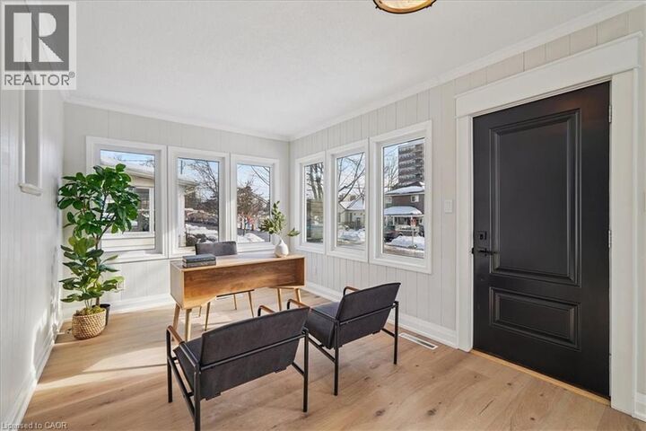 Property Photo:  135 Deane Avenue  ON L6K 1N2 