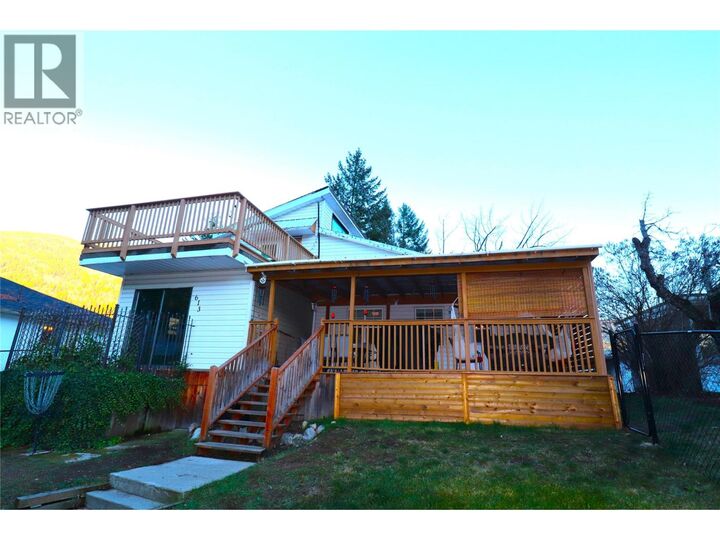 Property Photo:  613 11th Avenue  BC V1N 1J7 