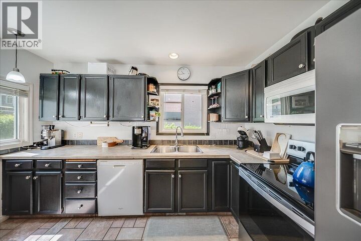 Property Photo:  128 Haig Street  BC V1R 2L9 
