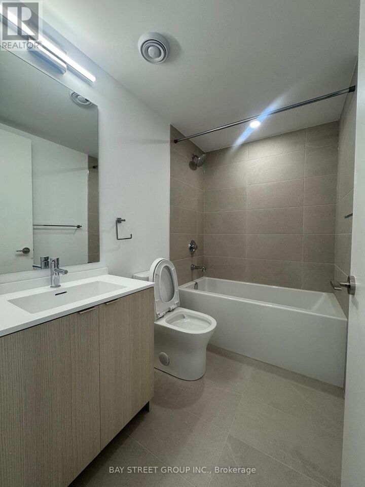 Property Photo:  100 Queen Street East #3109  ON M5C 0B5 