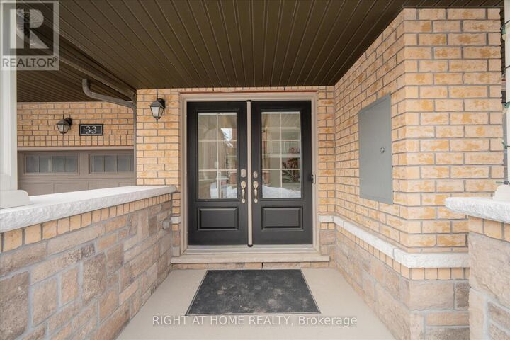 Property Photo:  33 Amulet Way  ON L1R 0R5 