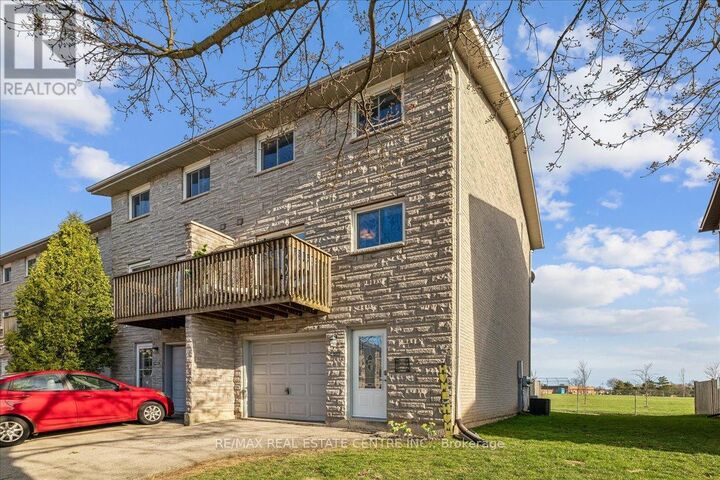 Property Photo:  1155 Paramount Drive 49  ON L8J 2N2 