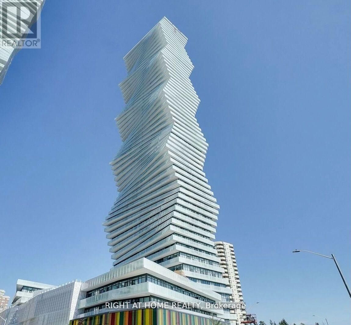 Property Photo:  3883 Quartz Road 4106  ON L5B 0M4 