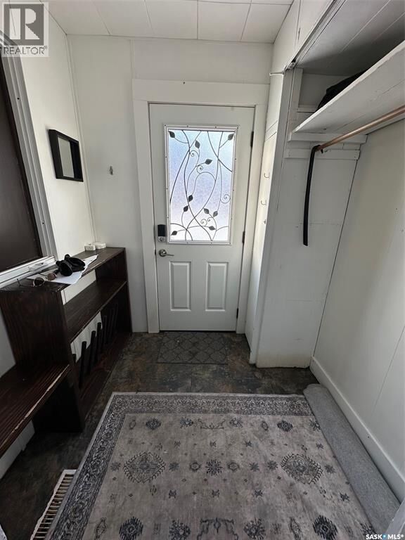 Property Photo:  1217 2nd Street  SK S4A 0M1 