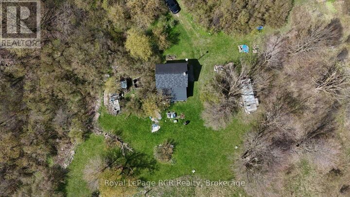 Property Photo:  250 Harris Street  ON N0G 2L3 