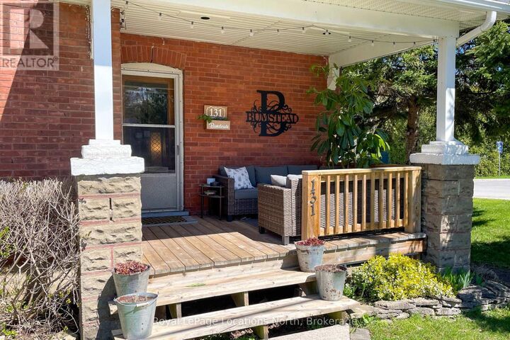 Property Photo:  131 Sykes Street South  ON N4L 1P8 