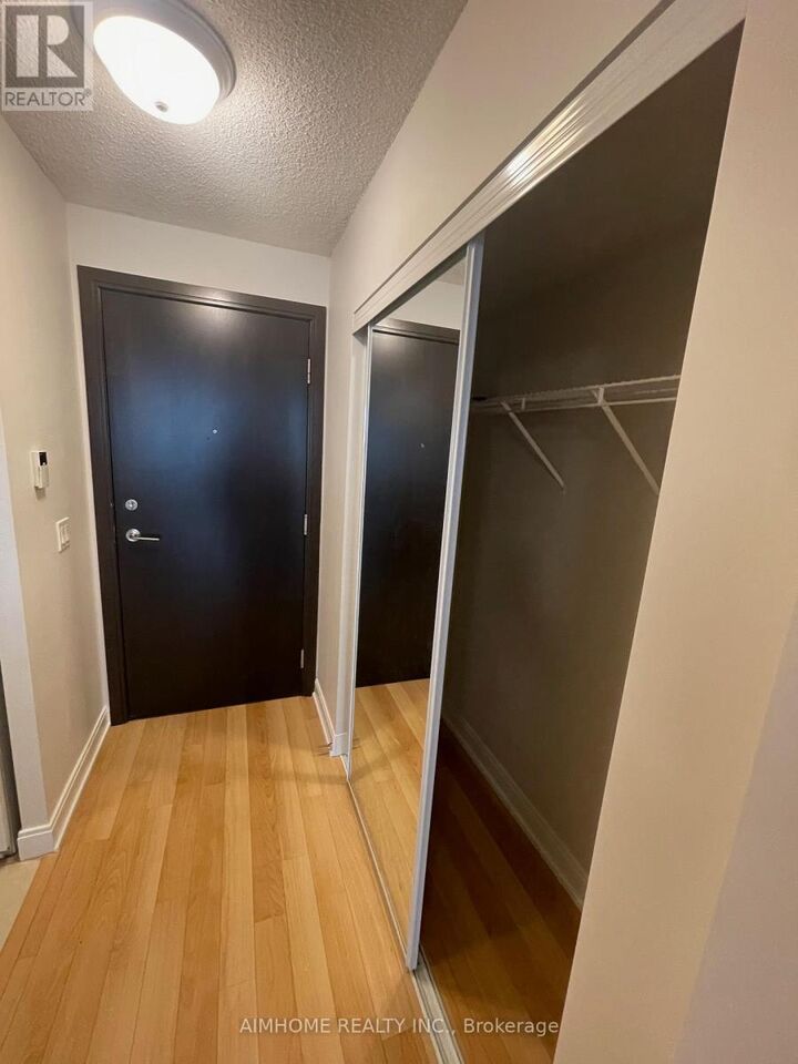Property Photo:  238 Bonis Avenue 1615  ON M1T 3W7 