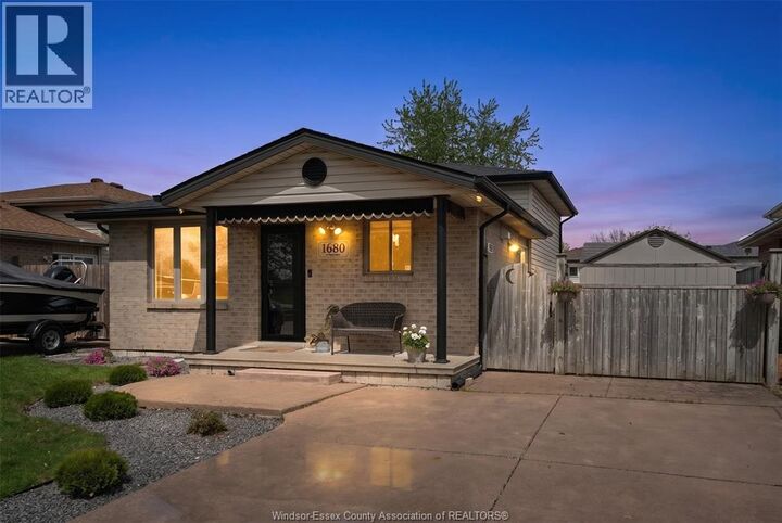 Property Photo:  1680 Calderwood  ON N8W 5V2 
