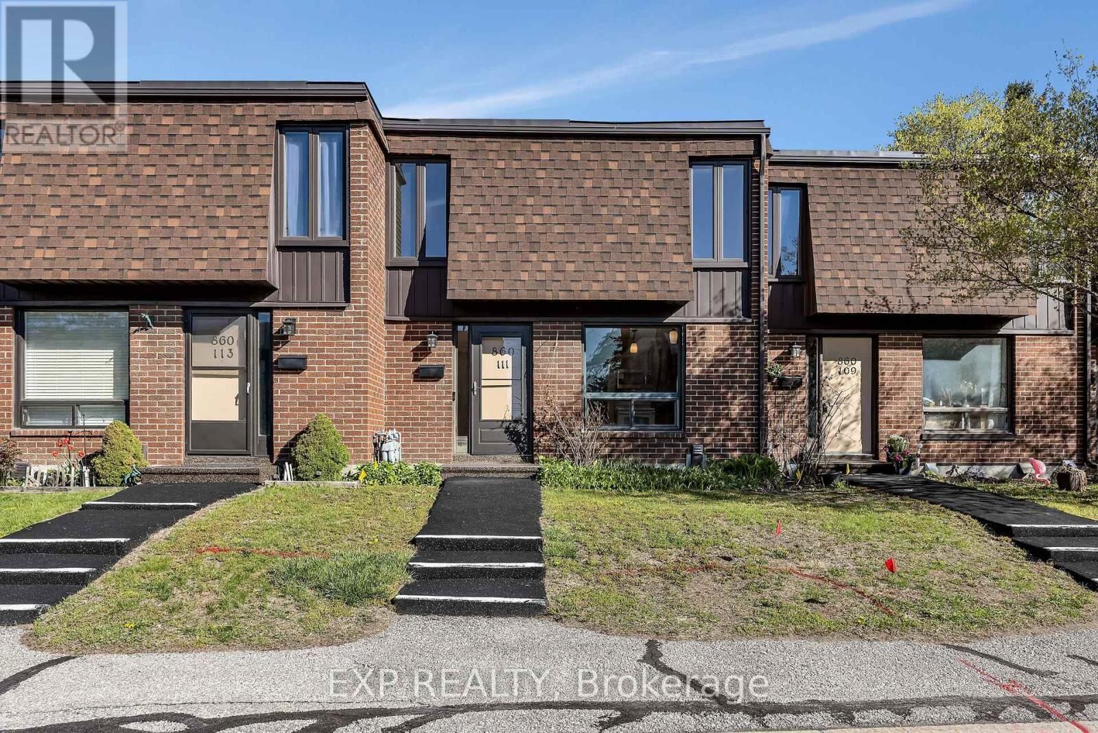 Property Photo:  860 Cahill Drive West 111  ON K1V 9K5 