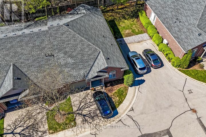 Property Photo: 417 Hyde Park Road 5 ON N6H 3R9