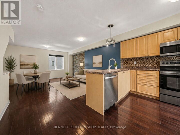 Property Photo:  237 Kennevale Drive  ON K2J 0C3 