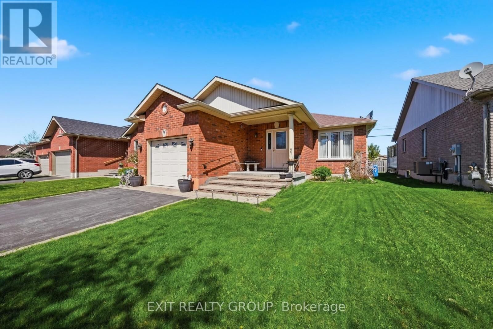 Property Photo:  55 Gavey Street  ON K8N 0L8 