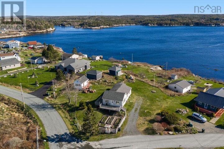 Property Photo:  10 Terence Bay Wharf Road  NS B3T 1Y3 