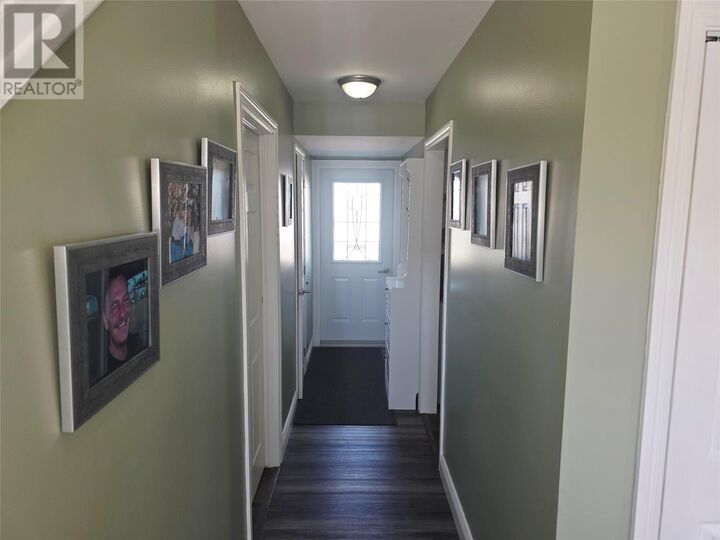 Property Photo:  23 Banting Avenue  NL A0R 1B0 