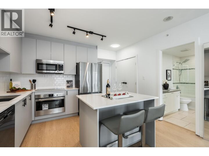 Property Photo:  1188 West Pender Street 2802  BC V6E 0A2 