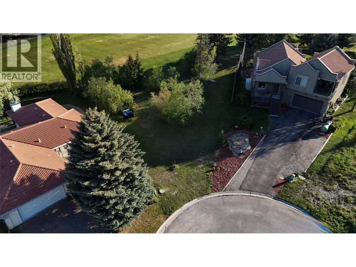 5113 Riverview Close — photo 1