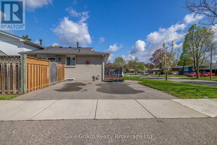 Property Photo:  33 Inverness Street  ON N3V 1A9 