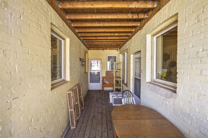 Property Photo: 980 Grosvenor Avenue MB R3M 0N5