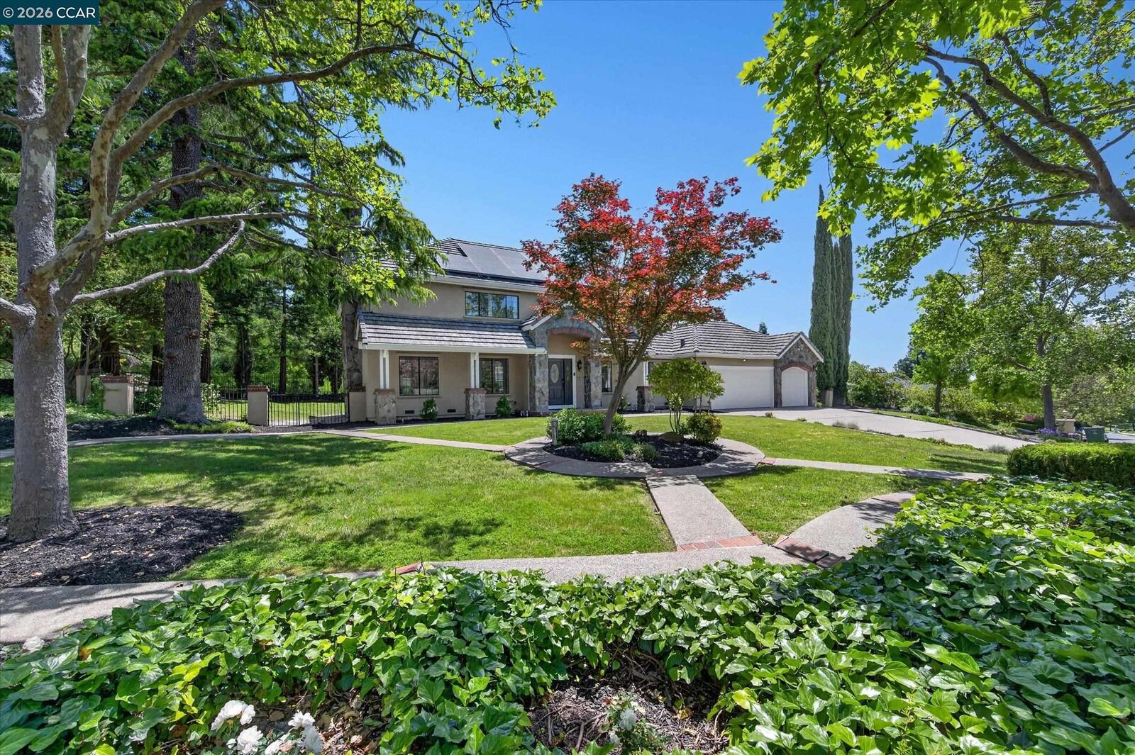 Property Photo: 3187 Blackhawk Meadow Dr CA 94506
