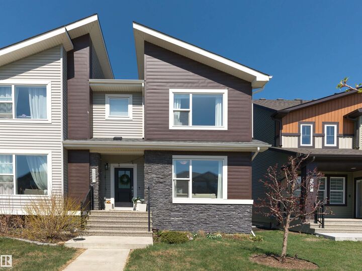Property Photo:  3608 8 Avenue SW  AB T6X 2G6 