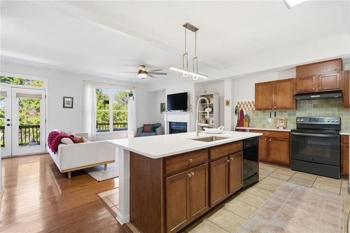 Property Photo: 3132 Pittard Hill Point GA 30096