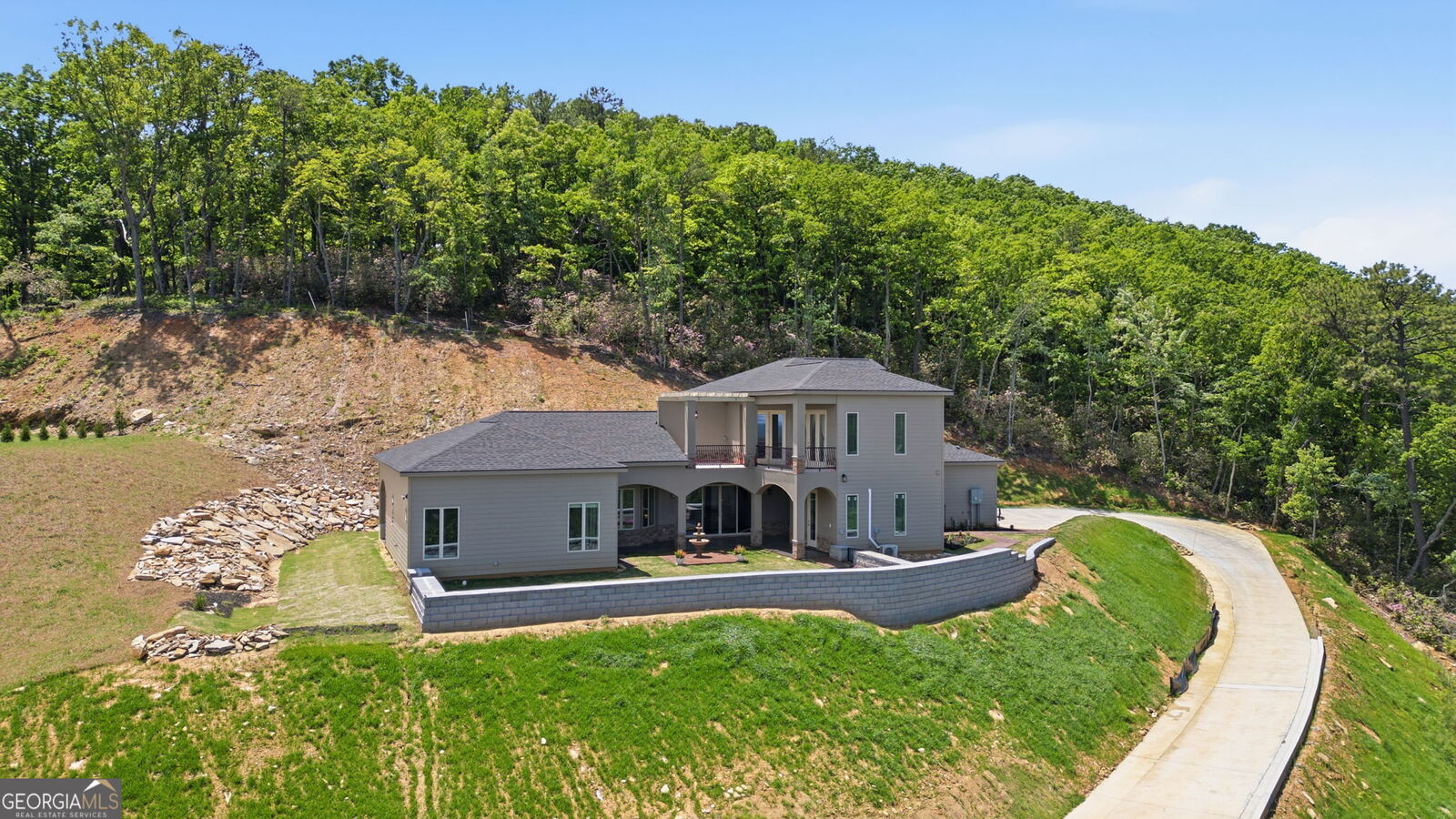 Property Photo: 511 Orchard Hill Drive GA 30523