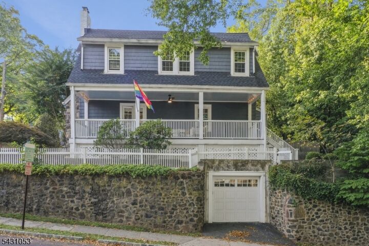 Property Photo:  1 Oakridge Rd  NJ 07052 