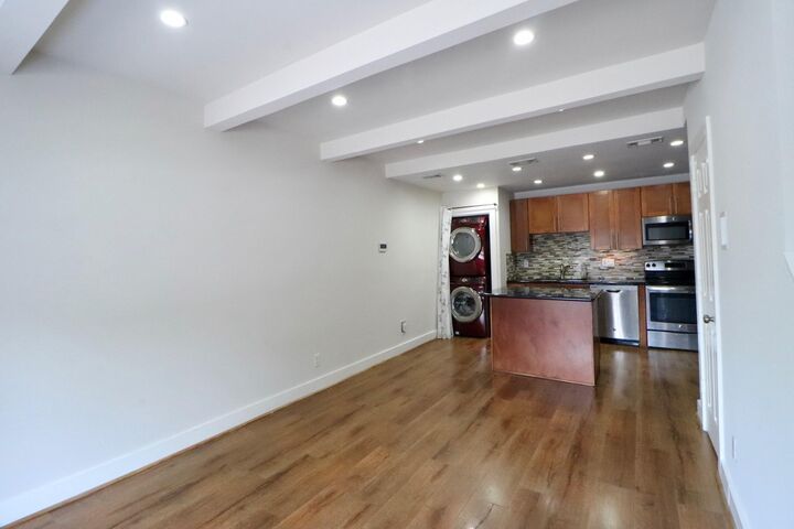 Property Photo:  5929 Queensloch Drive 122  TX 77096 
