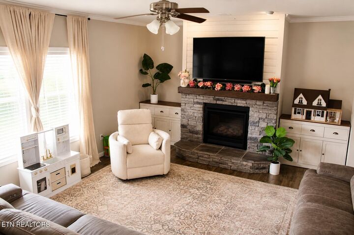 Property Photo:  250 Cedar Crest Lane  TN 37737 