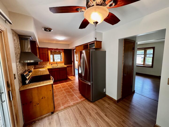 Property Photo:  19105 Glendale Circle  MI 49456 