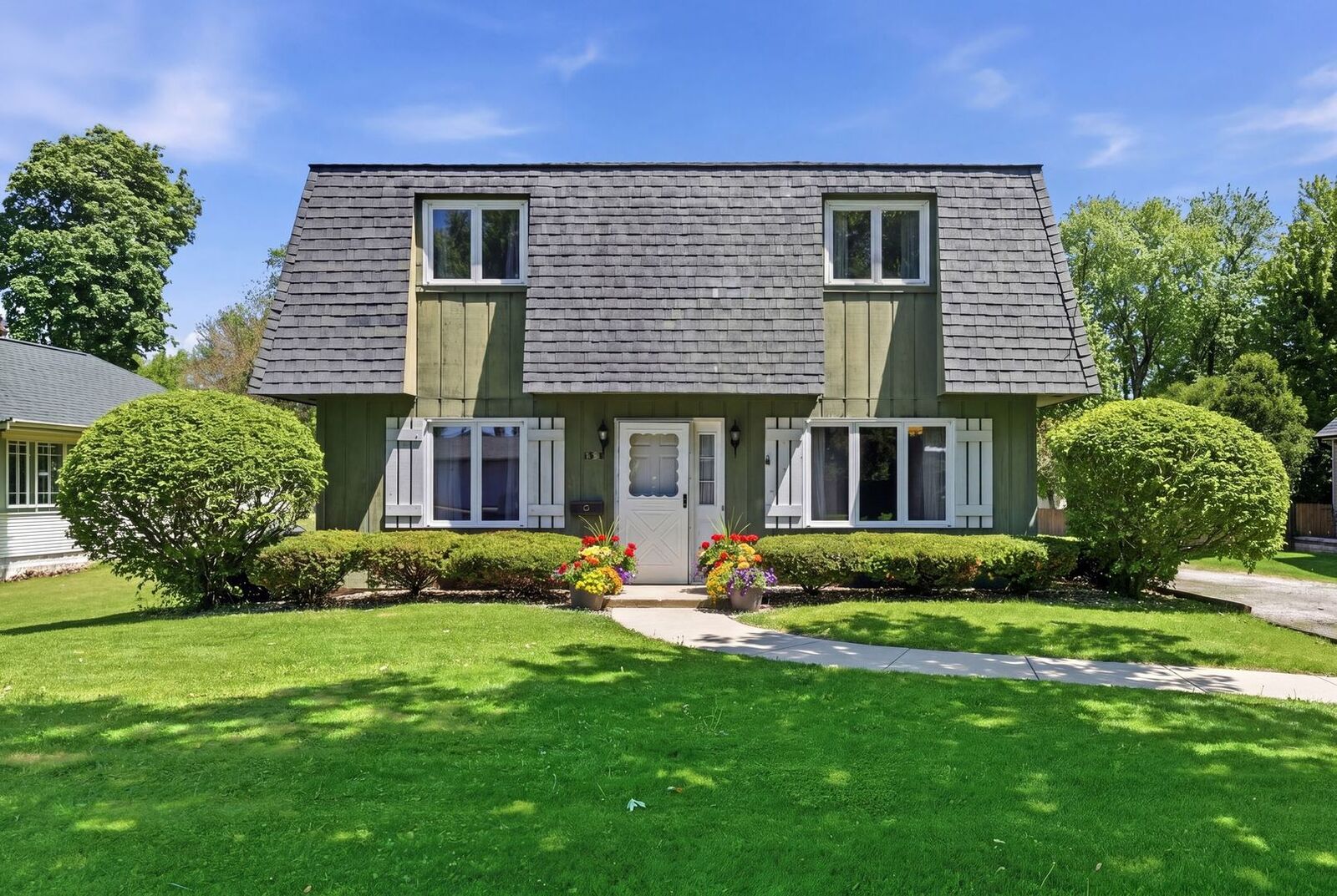 Property Photo:  1356 Fifth Street  IL 60538 