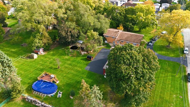 Property Photo:  2401 Rohlwing Road  IL 60008 