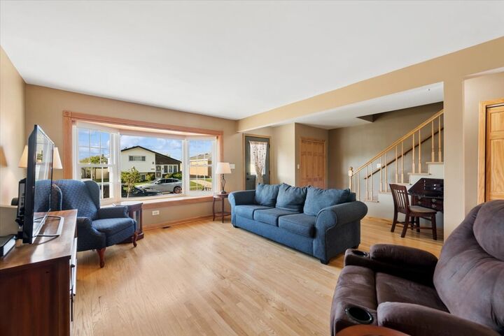 Property Photo:  3810 Emerson Drive  IL 60176 