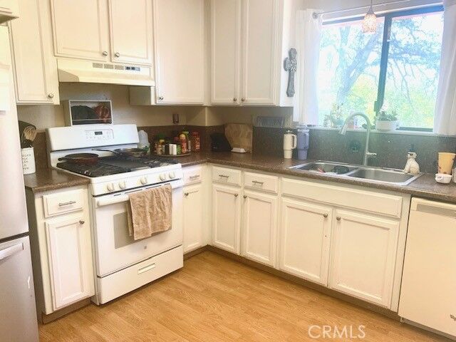 Property Photo:  2850 Hartley  CA 95453 