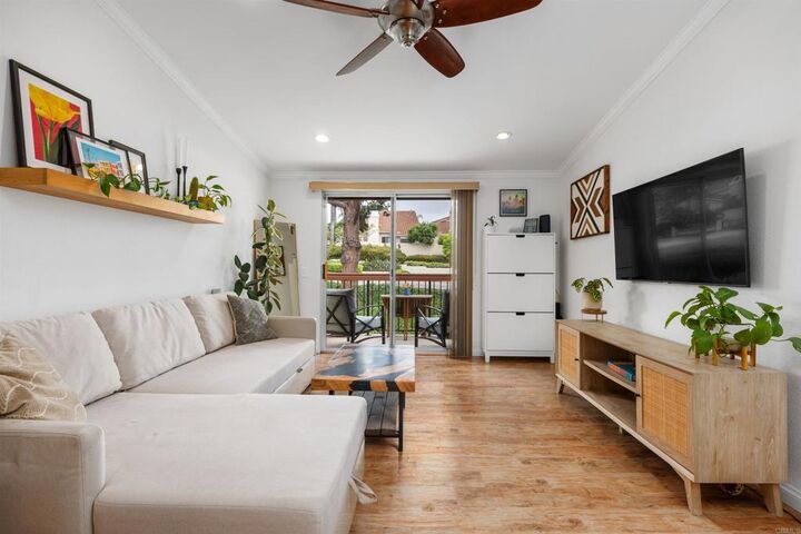 Property Photo: 4030 Porte La Paz 87 CA 92122