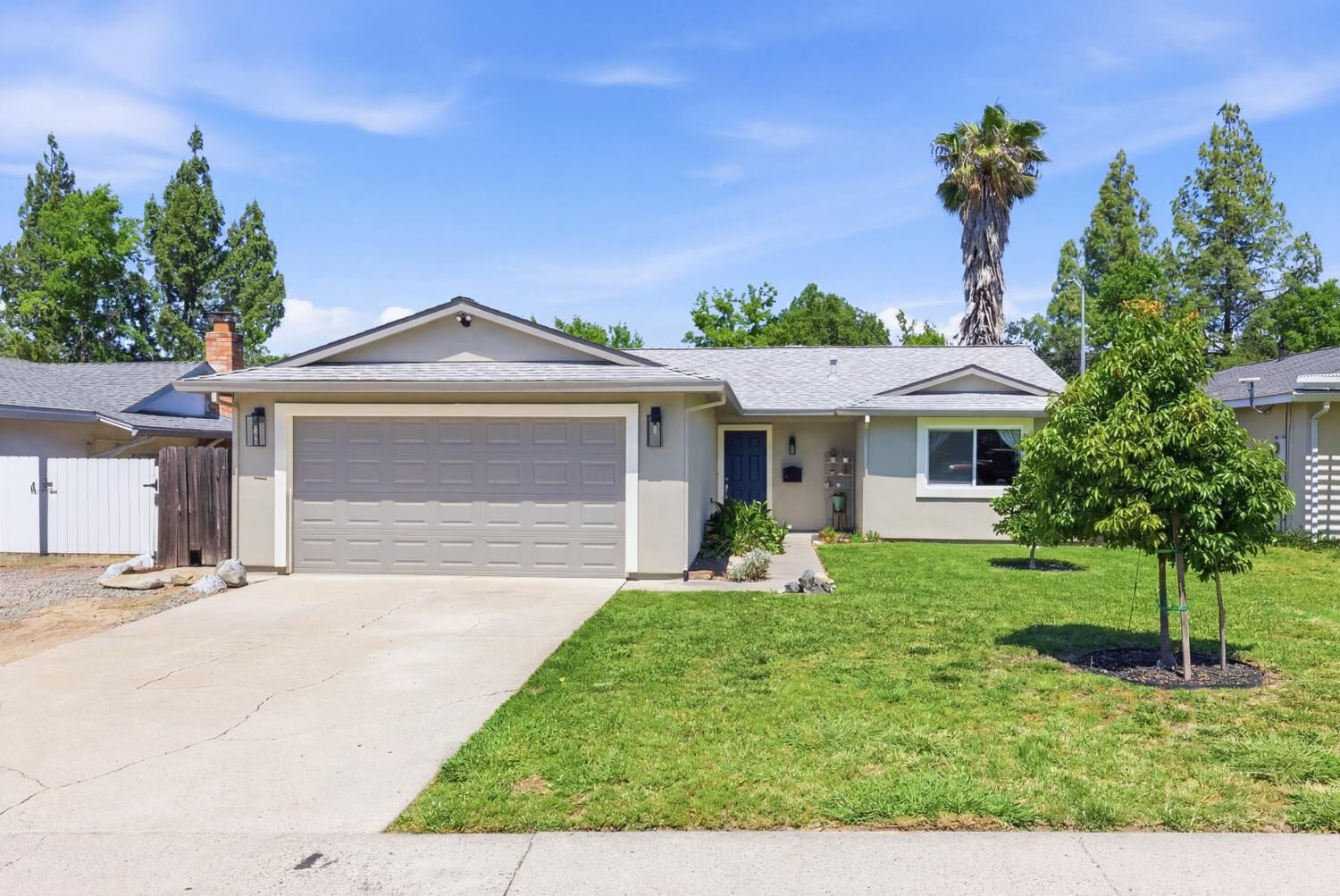 Property Photo:  5411 Sawtooth Court  CA 95842 