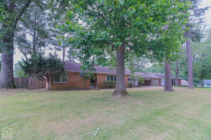 Property Photo:  629 Melody Lane  AR 72401 