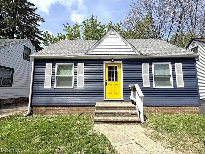 Property Photo:  11804 Kensington Avenue  OH 44111 