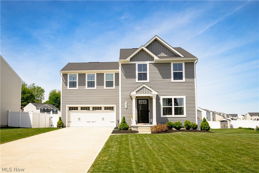 Property Photo:  1411 Elizabeth Boulevard  OH 44077 