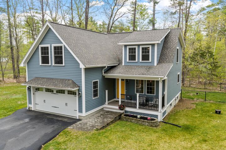 Property Photo:  55 Mill Pond Road  NH 03042 