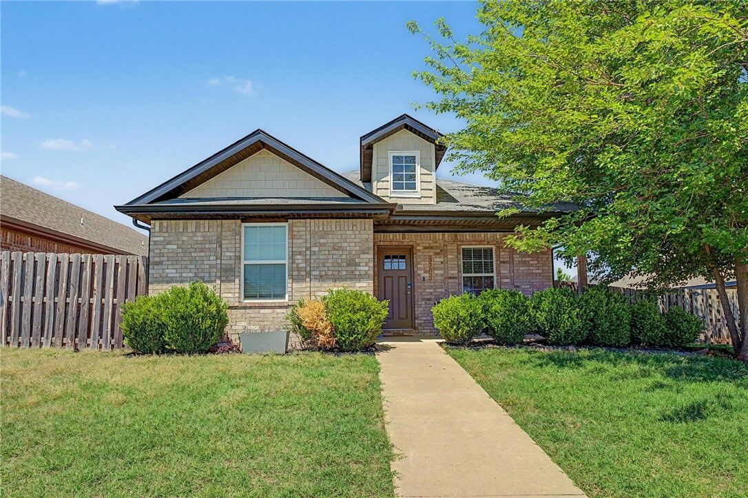 Property Photo:  3702 SW Davinci Boulevard  AR 72712 