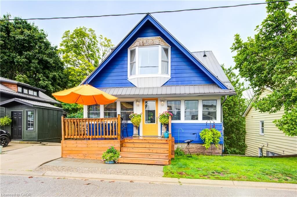Property Photo:  409 Tower Heights Drive  ON N5L 1G2 